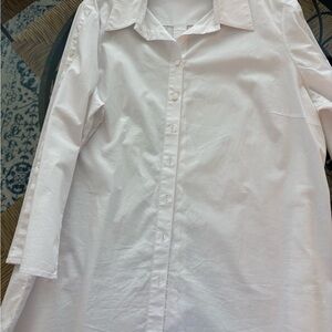 Neiman Marcus Classic White Woman’s Shirt/Tunic